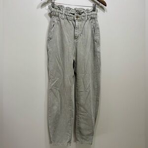 Zara Paperbag Boyfriend Relaxed High Rise Ruffle Waist Denim Jeans Pants Green